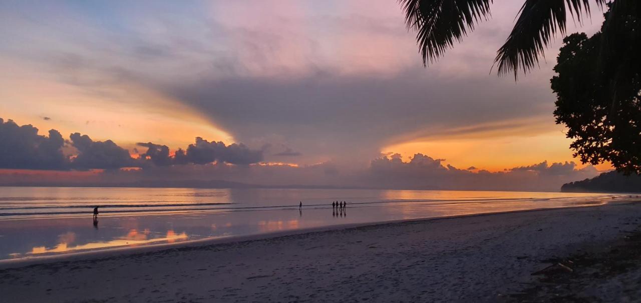 Pellicon Beach Resort เกาะแฮฟล็อค ภายนอก รูปภาพ